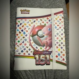Pokemon Scarlet & Violet 151 trading card binder